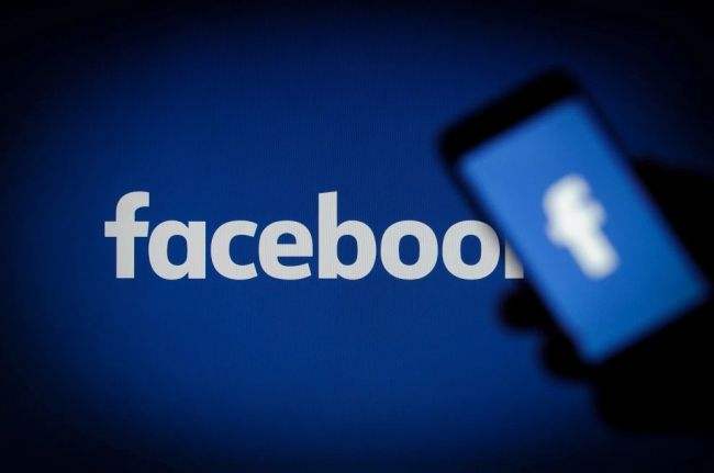 Facebook節日營銷照片